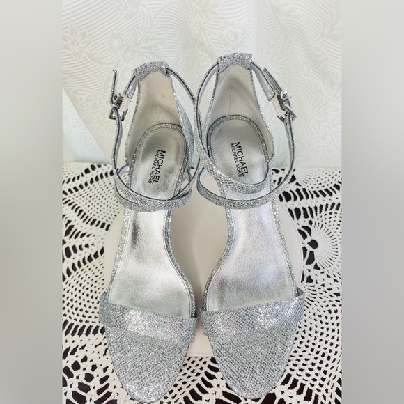Michael Kors Ava Mid Sandal Size 8.5 Silver Color NEW WITH BOX.#0679 - Picture 12 of 17